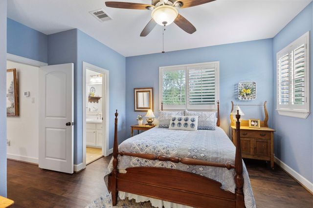 32203 River Park Drive, Magnolia, TX 77355