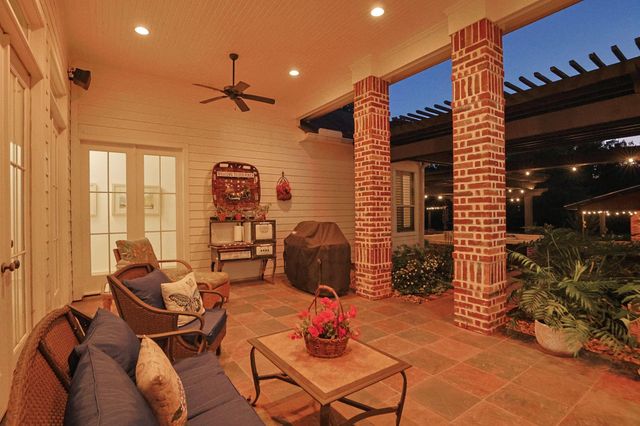 32203 River Park Drive, Magnolia, TX 77355