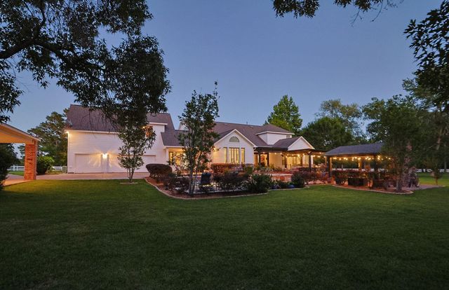 32203 River Park Drive, Magnolia, TX 77355
