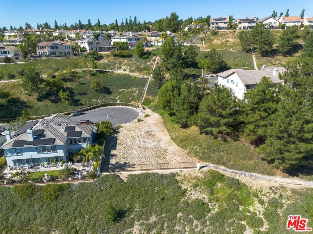Image 10 of property listing at 20260 Thagard Way, Yorba Linda, CA 92887