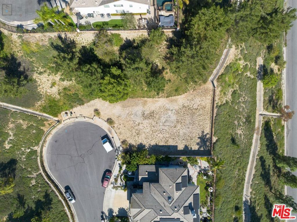 Image 12 of property listing at 20260 Thagard Way, Yorba Linda, CA 92887