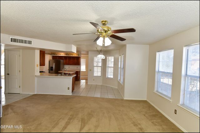 6553 BRISA DEL MAR Drive, El Paso, TX 79912