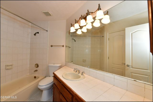 6553 BRISA DEL MAR Drive, El Paso, TX 79912