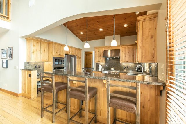 12303 Lookout Loop # F09-09, Truckee, CA 96161