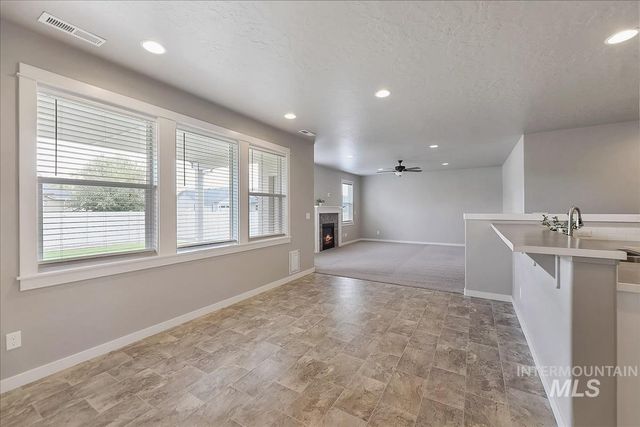 652 S Lancaster Drive, Nampa, ID 83686
