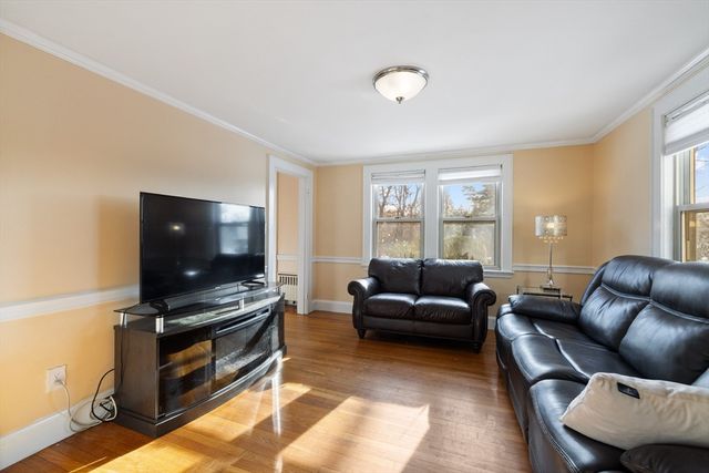 10 Bernard Steet, Lexington, MA 02420