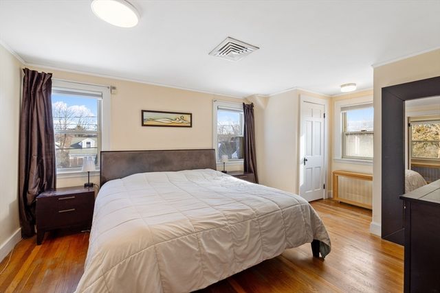 10 Bernard Steet, Lexington, MA 02420