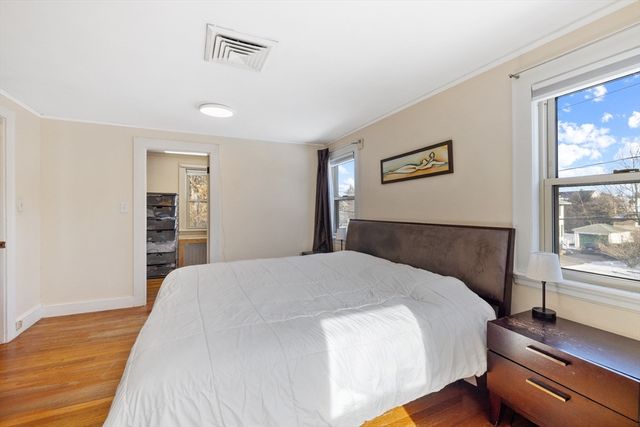 10 Bernard Steet, Lexington, MA 02420