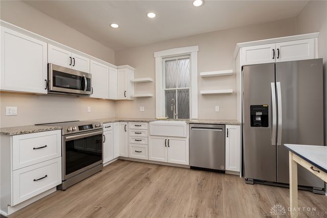 16 Mcdaniel Street, Dayton, OH 45405