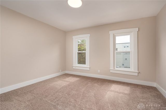 16 Mcdaniel Street, Dayton, OH 45405