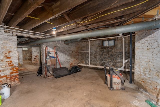 16 Mcdaniel Street, Dayton, OH 45405