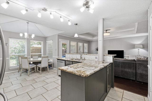 629 Park Lane, Highland Village, TX 75077