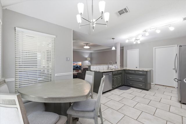 629 Park Lane, Highland Village, TX 75077
