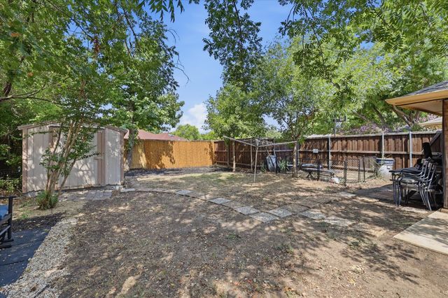 629 Park Lane, Highland Village, TX 75077