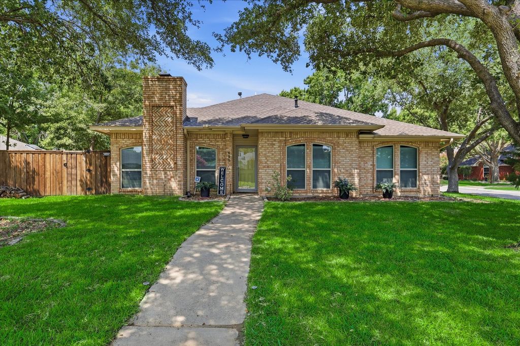 629 Park Lane, Highland Village, TX 75077