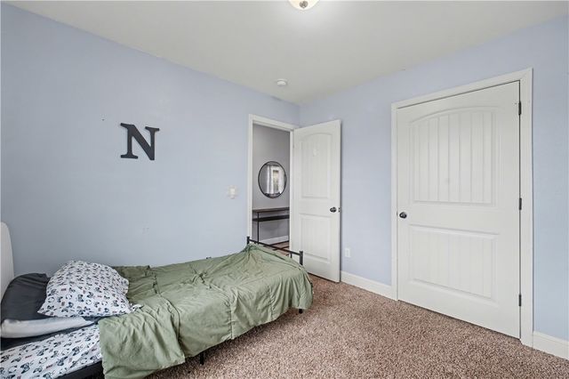 5905 NW McClellen Street, Bentonville, AR 72713