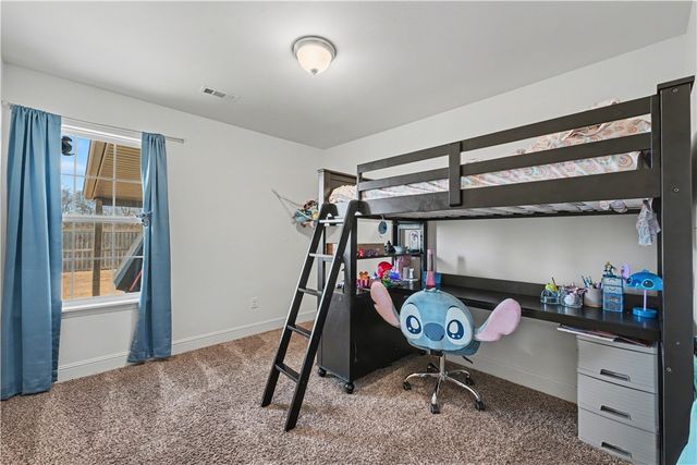 5905 NW McClellen Street, Bentonville, AR 72713