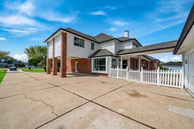 7211 Savannah Glen Lane W, Richmond, TX 77469