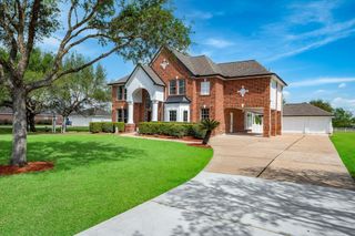 7211 Savannah Glen Lane W, Richmond, TX 77469