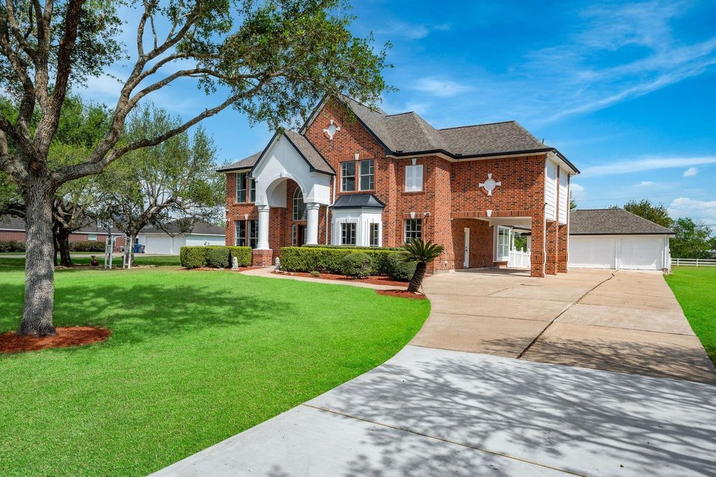 7211 Savannah Glen Lane W, Richmond, TX 77469