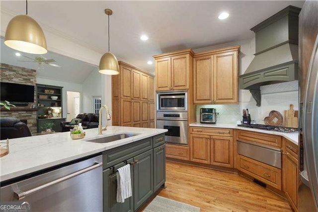 803 Satin Wood Place, Woodstock, GA 30189