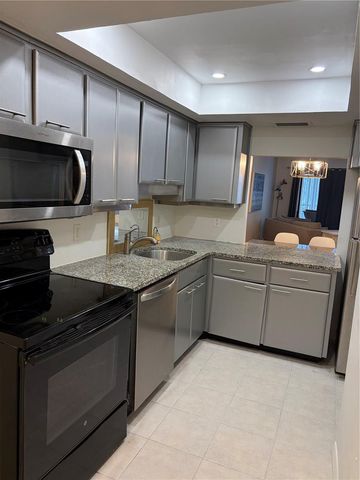 3700 S OSPREY AVENUE 219, Sarasota, FL 34239