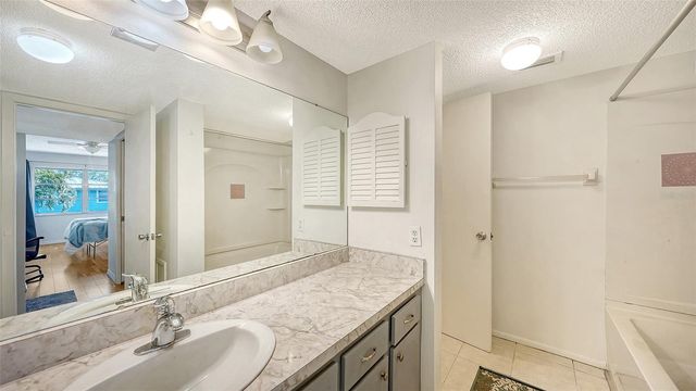 3700 S OSPREY AVENUE 219, Sarasota, FL 34239