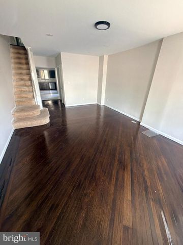 35 EMORY AVE, Trenton, NJ 08611