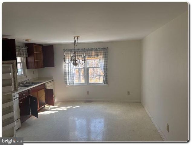 120 JAMES RD, Bernville, PA 19506