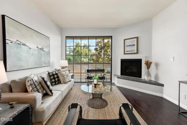 221 S Oak Knoll Avenue 304, Pasadena, CA 91101
