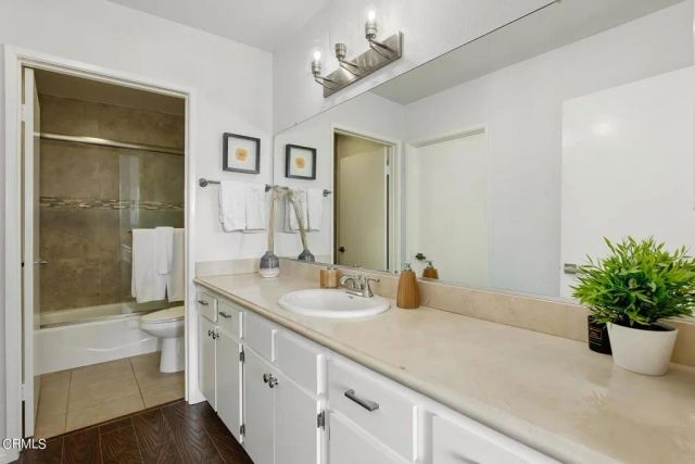 221 S Oak Knoll Avenue 304, Pasadena, CA 91101