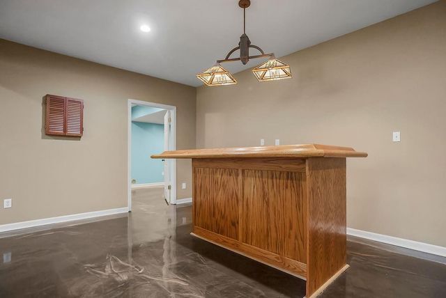 3024 S Fallbrook Court, Blue Springs, MO 64015