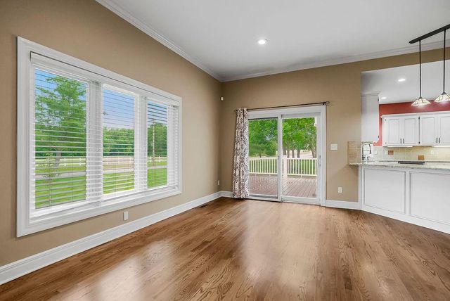 3024 S Fallbrook Court, Blue Springs, MO 64015