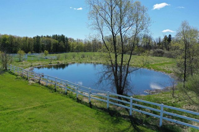 4002 CTY RD I, Saukville, WI 53080