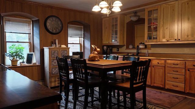 4002 CTY RD I, Saukville, WI 53080