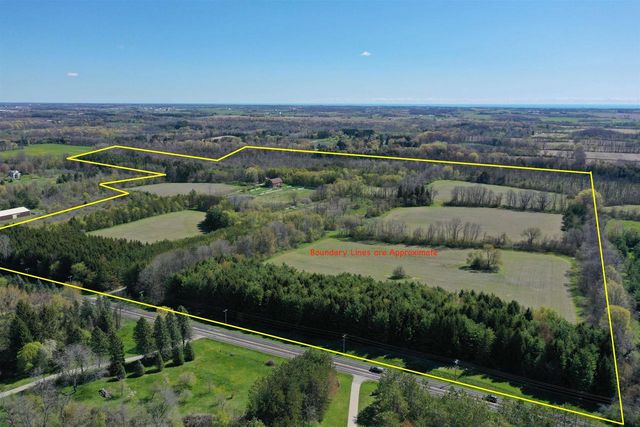4002 CTY RD I, Saukville, WI 53080