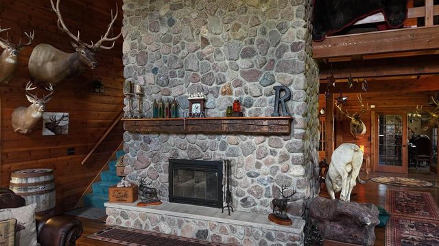 4002 CTY RD I, Saukville, WI 53080