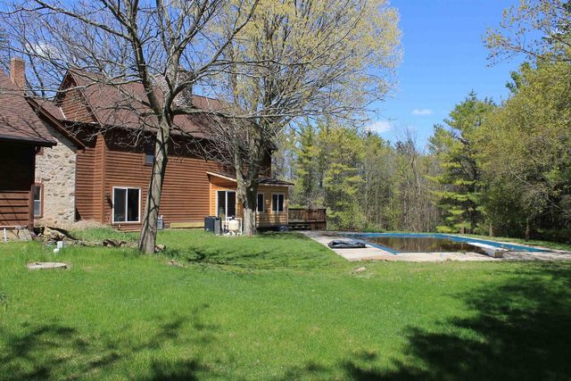 4002 CTY RD I, Saukville, WI 53080