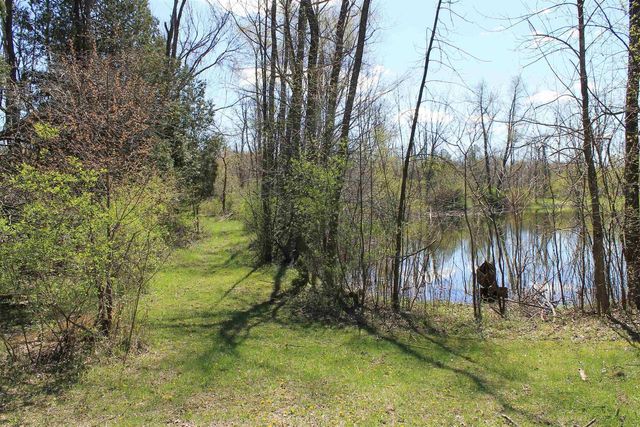 4002 CTY RD I, Saukville, WI 53080