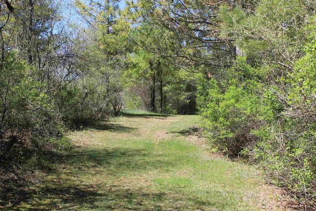 4002 CTY RD I, Saukville, WI 53080