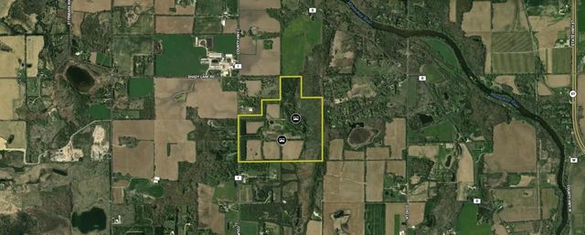 4002 CTY RD I, Saukville, WI 53080