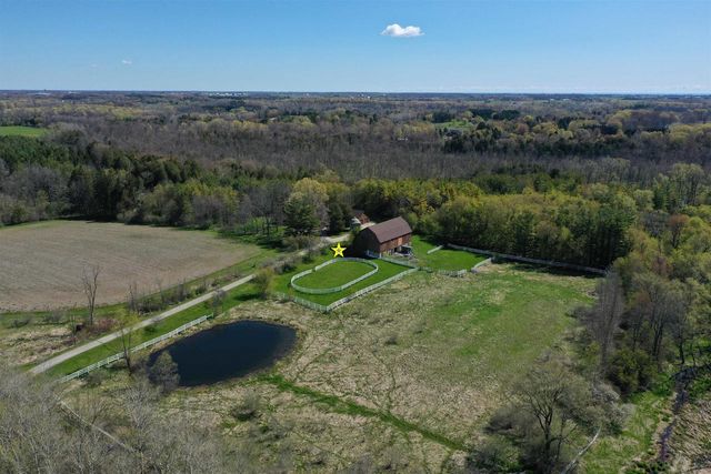 4002 CTY RD I, Saukville, WI 53080