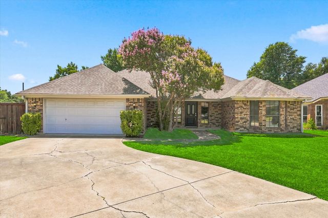 7320 Wesley Court, North Richland Hills, TX 76180