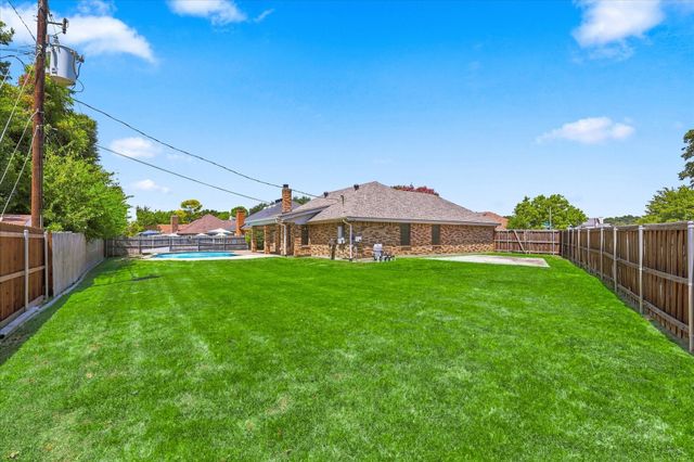 7320 Wesley Court, North Richland Hills, TX 76180