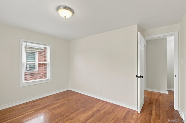 16130 Whitcomb Street, Detroit, MI 48235