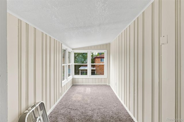 16130 Whitcomb Street, Detroit, MI 48235