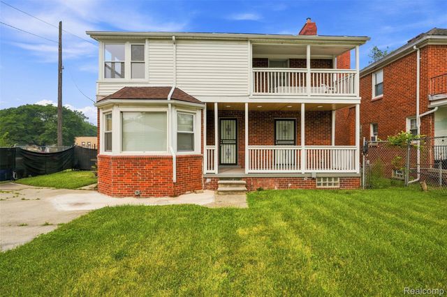 16130 Whitcomb Street, Detroit, MI 48235