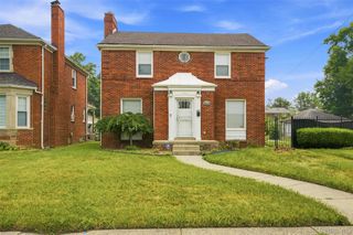 16130 Whitcomb Street, Detroit, MI 48235