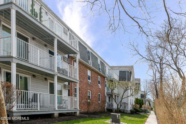 66 Whitefield Avenue 114, Ocean Grove, NJ 07756