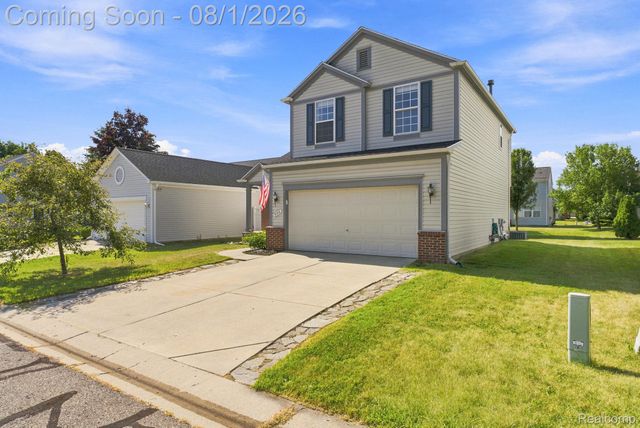 5189 Meadow Crest Circle, Grand Blanc Charter Township, MI 48442